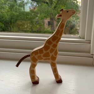 Brown Wooden Giraffe Toy